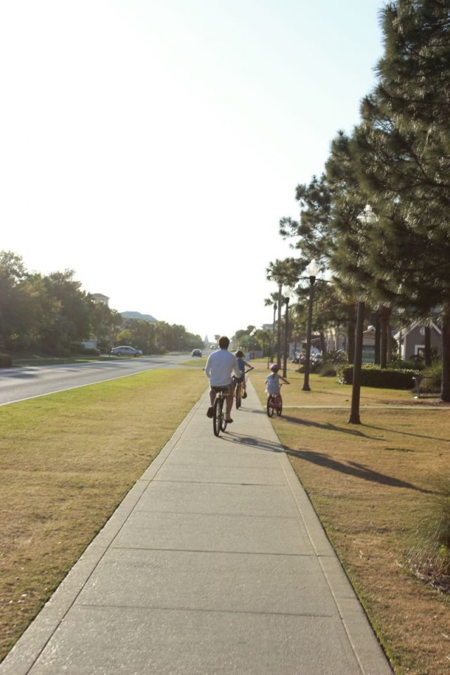 Now we are off to Alys Beach.  This is what the bike  / pedestrian path looks like from Seacrest to Alys Beach.